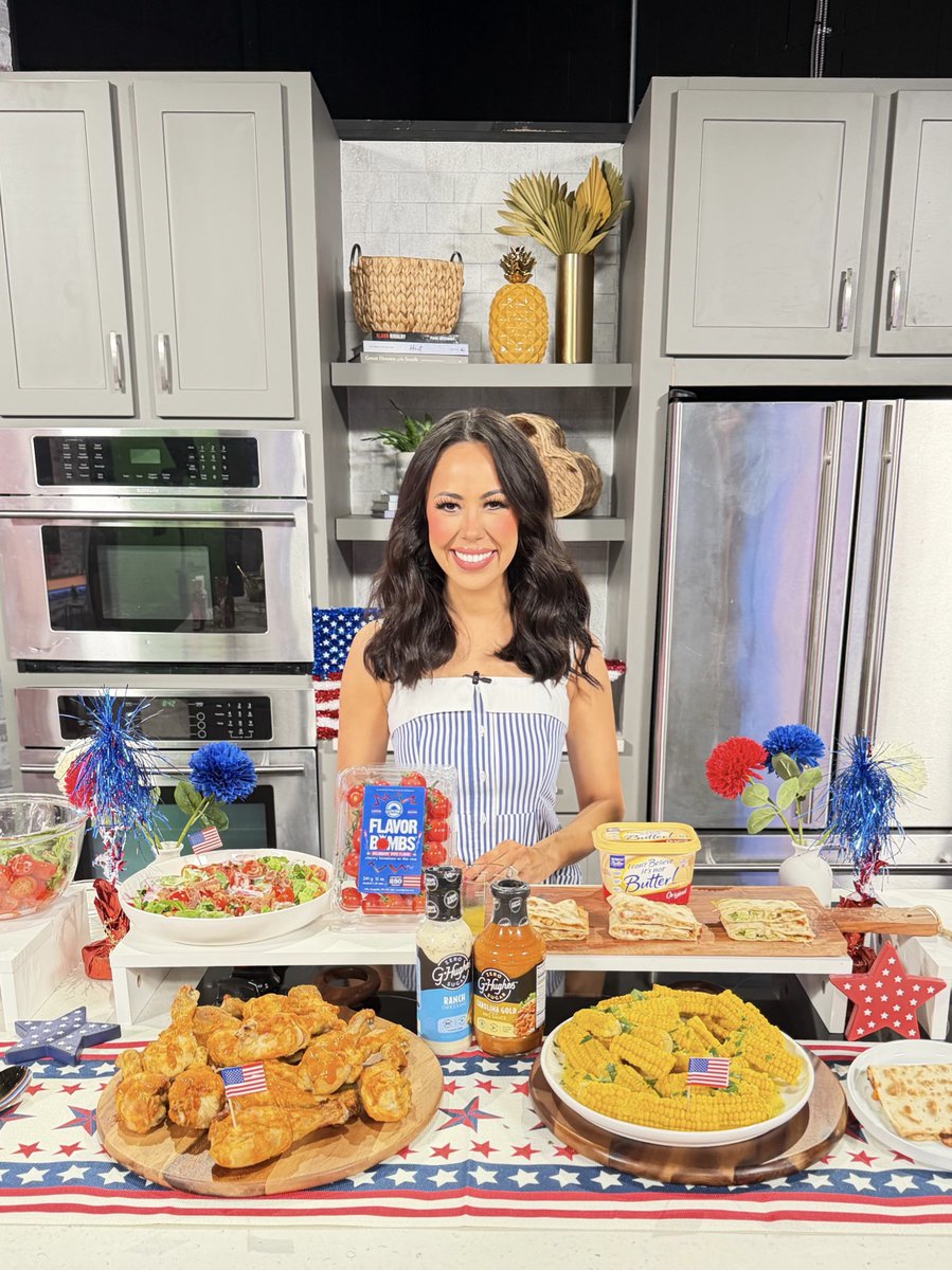 nutritionbymia's tweet photo. I’m on ABC Charleston with delicious ways to make your summer &amp; Fourth of July more nutritious and delicious. Catch my BLT salad, corn ribs and more on https://t.co/cFUOaqZDOL. https://t.co/lAxetg3zIf @sunsetgrown @icantbelieveits @SmoothieKing https://t.co/5rYd326QQr