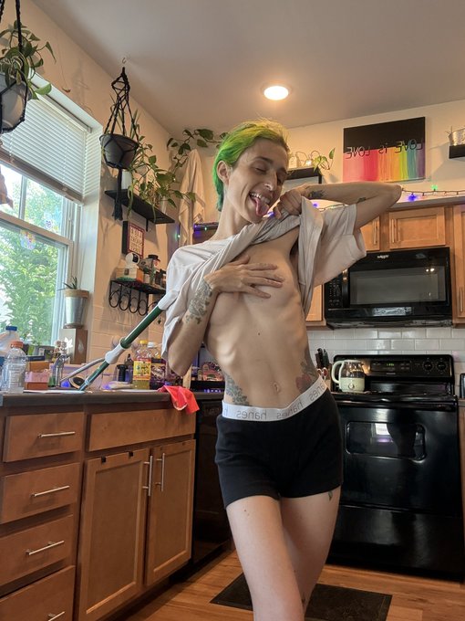 ☁️Miss Faye☁️ No Ppv OF - can dirty girls REALLY ever get clean?? https://t.co/nrWE4AWz7W