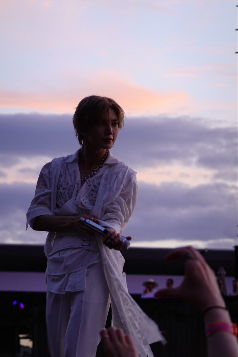 Hanaloveyeo's tweet photo. Why does every photo of Yeosang, even from fans, radiate like a crafted artwork instead of a casual capture? https://t.co/A4zAp02RUw