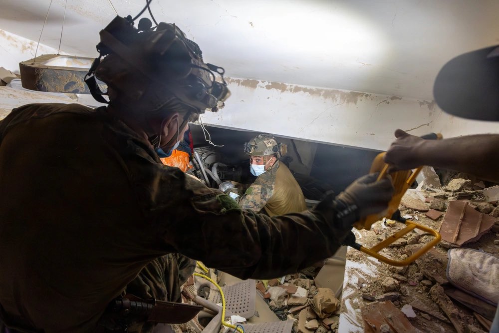 24th Marine Expeditionary Unit tweet media