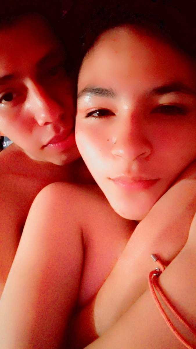 BrandonyAli's tweet photo. Saludos a todos somos pareja nueva somos de Neza 24 y 25 años buscamos chica o esposa con permiso https://t.co/0ddWdyMI7B