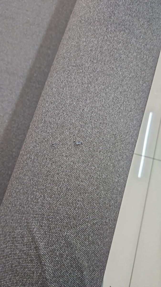 taranggpt6's tweet photo. @Flipkart has cmpltly forgotten it’s customers. No way to reach them out. The bot in the app just repeat itself.
Anythng I order from @Flipkart since i moved to BLR turns out to be defective. 1st it ws tv wch i ws forced to use nw dis, trying to cnct @flipkartsupport 😓 https://t.co/JzDJ3691T2