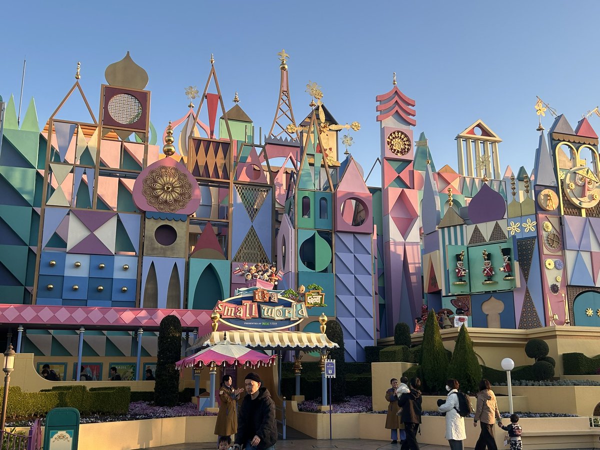 HIBIMOMO2's tweet photo. ディズニーランドのREACH for the STARが9月で完全に終わっちゃう😭マジで好きで感動で泣けるから9月だれか一緒にランド行こ？🥺しかももも9月お誕生月🎂誕生日シールもほちい

#ぽっちゃり女子
#みけぽ
#ぽっちゃり好き男子と繋がりたい
#ぽっちゃ専男子と繋がりたい
#デブ専男子と繋がりたい https://t.co/3yf6E2X0CO