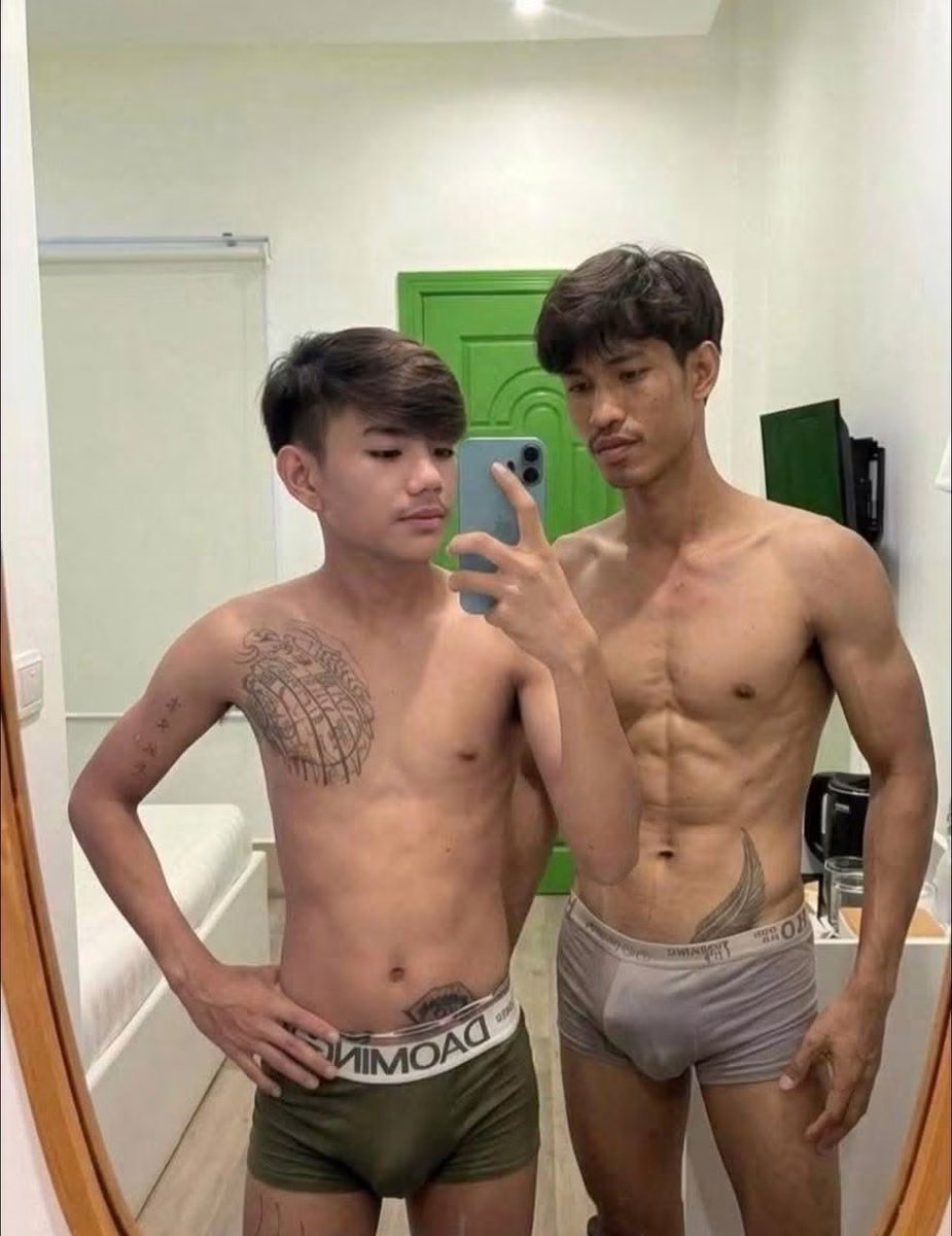 CNhoeun95145's tweet photo. អាយដល់ https://t.co/1sr9EgTNUG