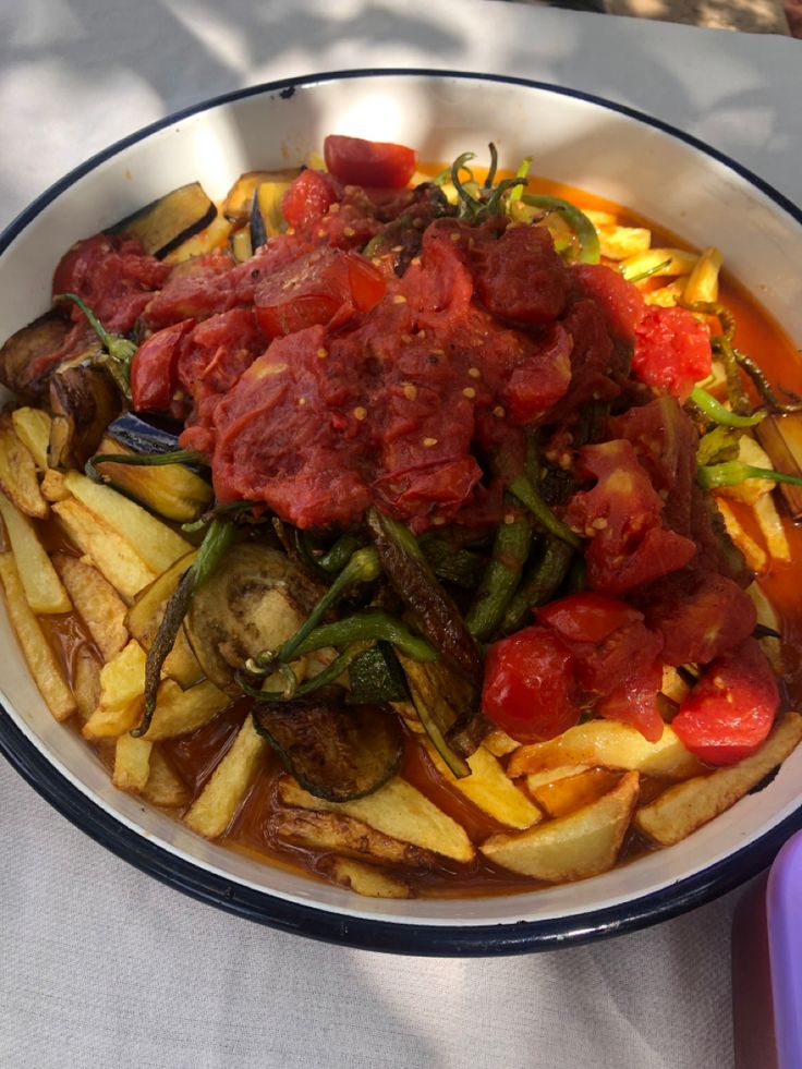 rebrugnydn's tweet photo. Benim için yaz güzellikleri....😋 https://t.co/83lmqomL48