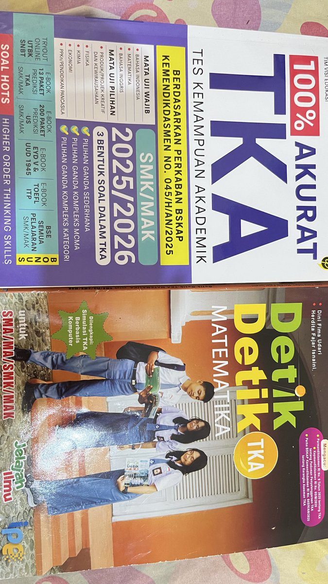 nisoyaay's tweet photo. WTS WANT TO SELL BUKU TKA DETIK DETIK 2026, BUKU TKA SMK AKURAT 100%, BUKU UTBK WANGSIT
Pola soal di detik detik sama buku akurat ini mirip sama yang ada di tka tahun lalu guys!
lagi BU! 😩
#studytwt #wts #preloved #utbk #wangsit #inten #detikdetik #tka #brainacademy #zonauang https://t.co/6EJkAdVpP5
