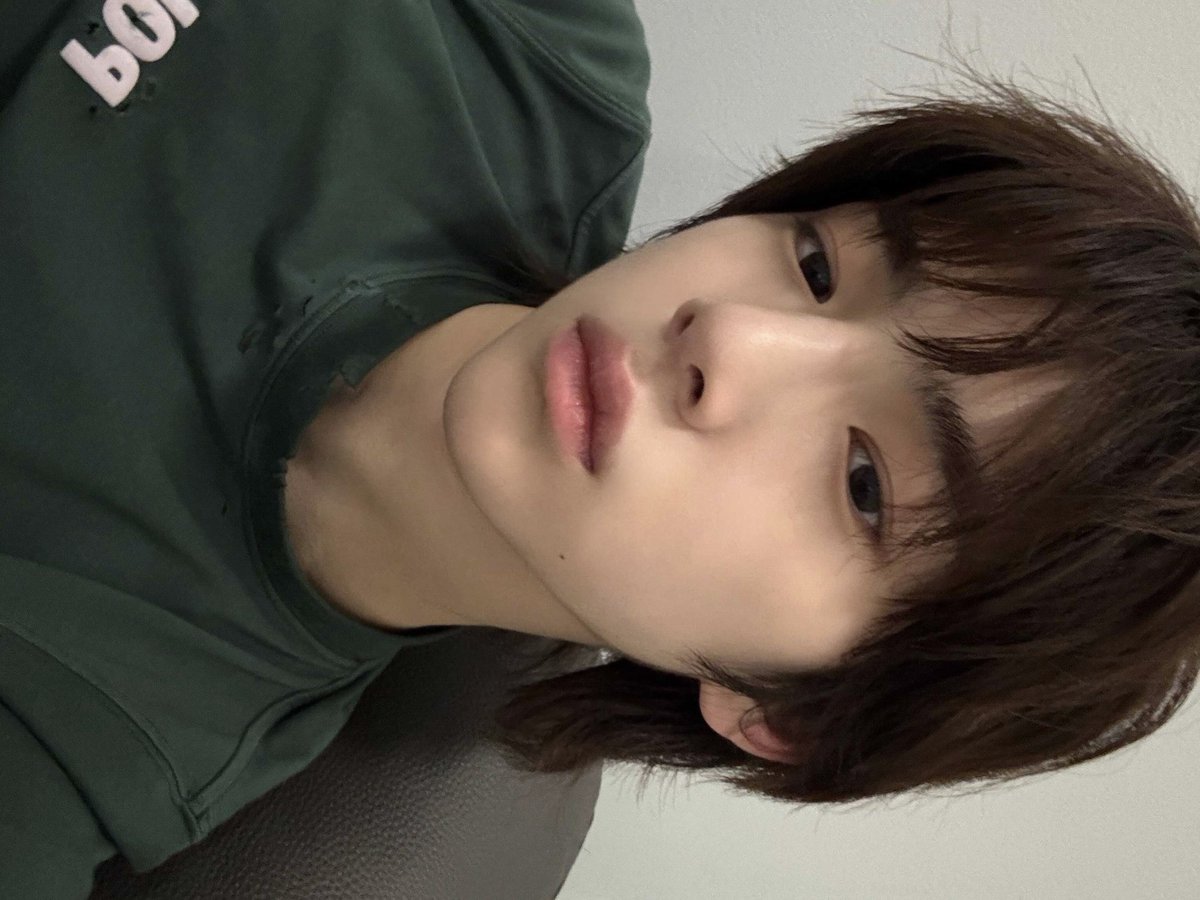 obuckstee's tweet photo. its his angle https://t.co/mM1Auqr7VO