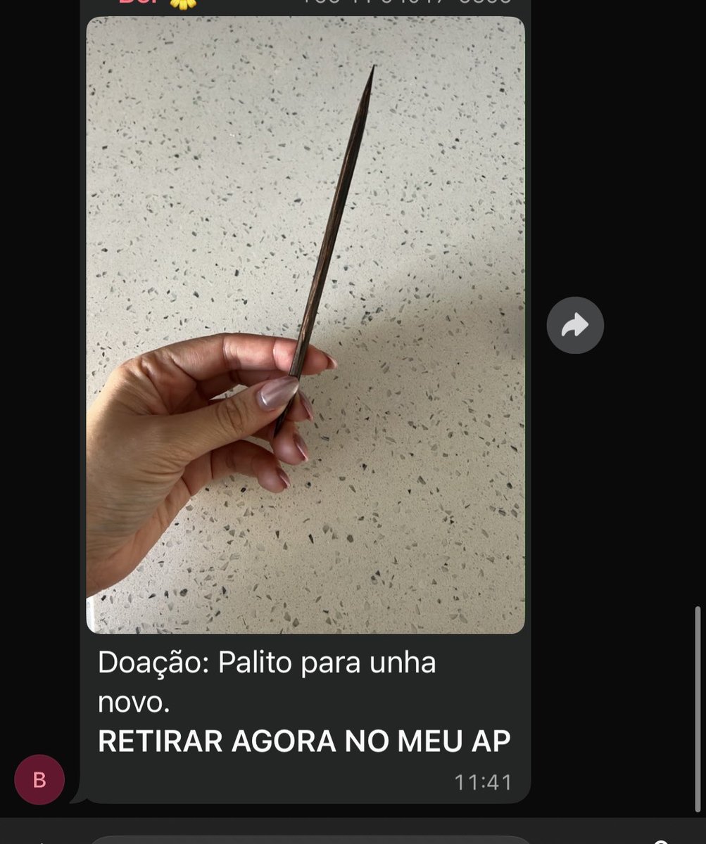 ifmavuika's tweet photo. não aguento essas doações tenebrosas no grupo do condomínio https://t.co/T4yoiiUgST