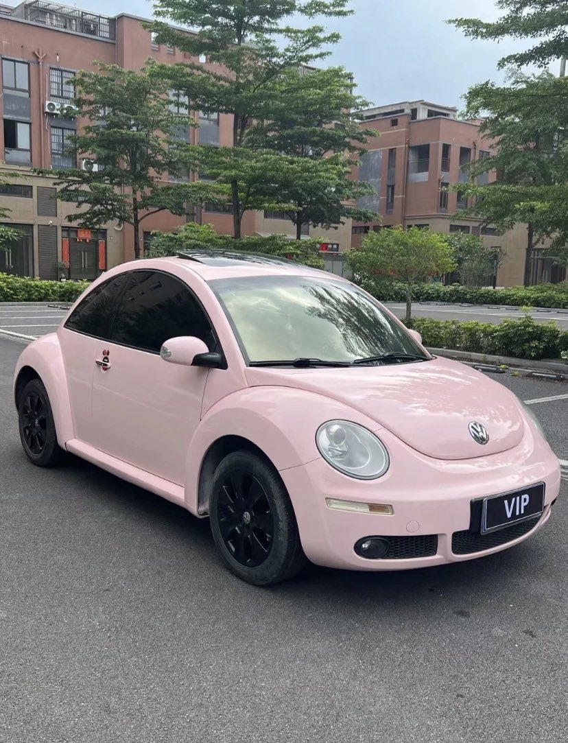 heartipink's tweet photo. need a pink volkswagen beetle like this https://t.co/ERQSTiVAcw