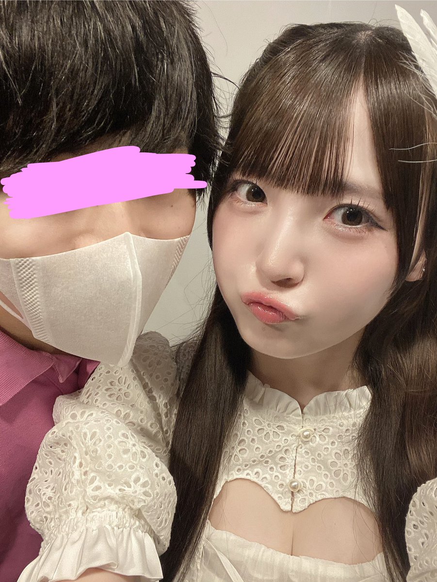 Ryoma_Punch's tweet photo. 6/22(月)
iCON DOLL LOUNGE イベント

4,5年くらい推してきて、何気に初めての写メなんよ。緊張したわね。会話はなかなかだったね()。また写メ撮りたいわね。
久々のBeauty Cam済み https://t.co/yoRy45HlfZ