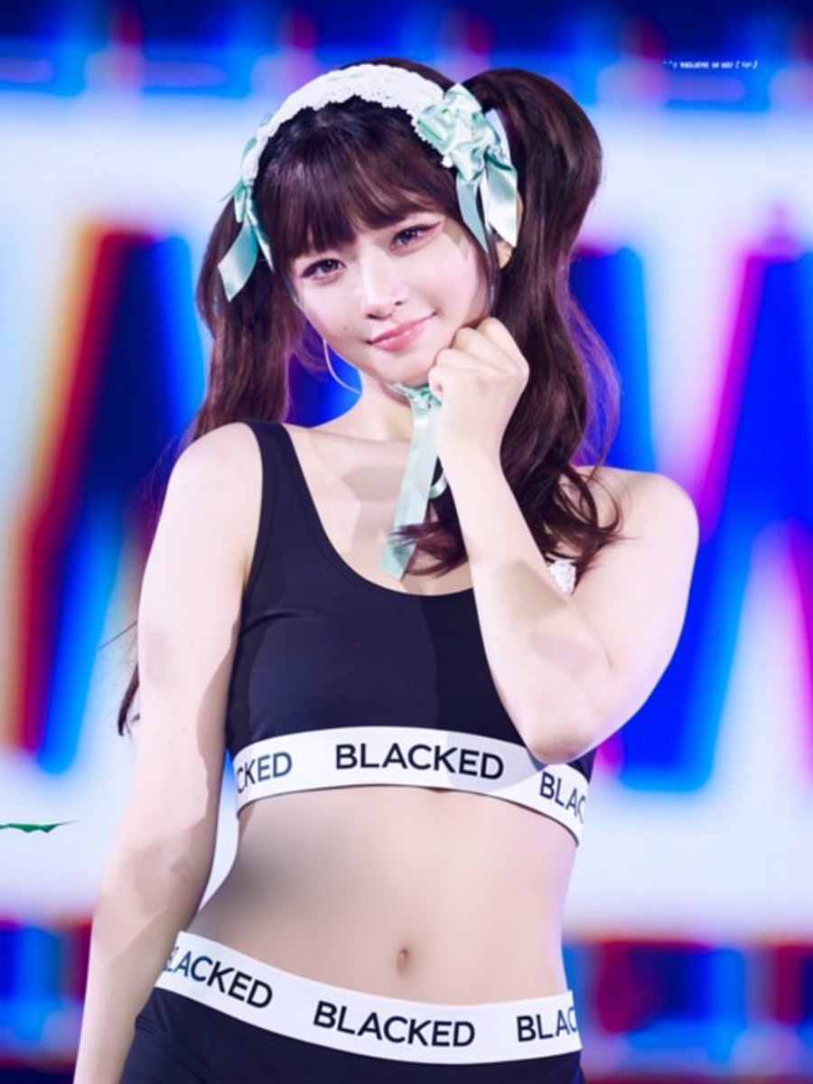 asiancuck69's tweet photo. I can't help but admit that she's such a BBC rice bunny...😵‍💫 https://t.co/rEpdzVXExb