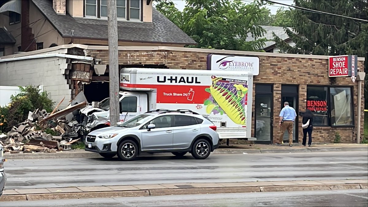 RustyLord's tweet photo. Benson Shoe repair was hit by a van earlier this week. Now a Uhaul has crashed into the other end of the same building this morning along NW Radial Hwy https://t.co/yGtdpR4qgl