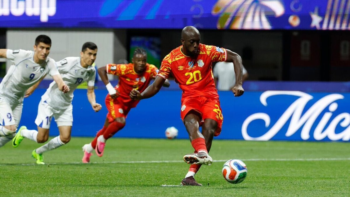 France24_fr's tweet photo. Mondial 2026 : l'Angleterre doit se relancer face à une RD Congo indéfectible
➡️ https://t.co/TDUHHgB0uP https://t.co/6qV3EMROdU