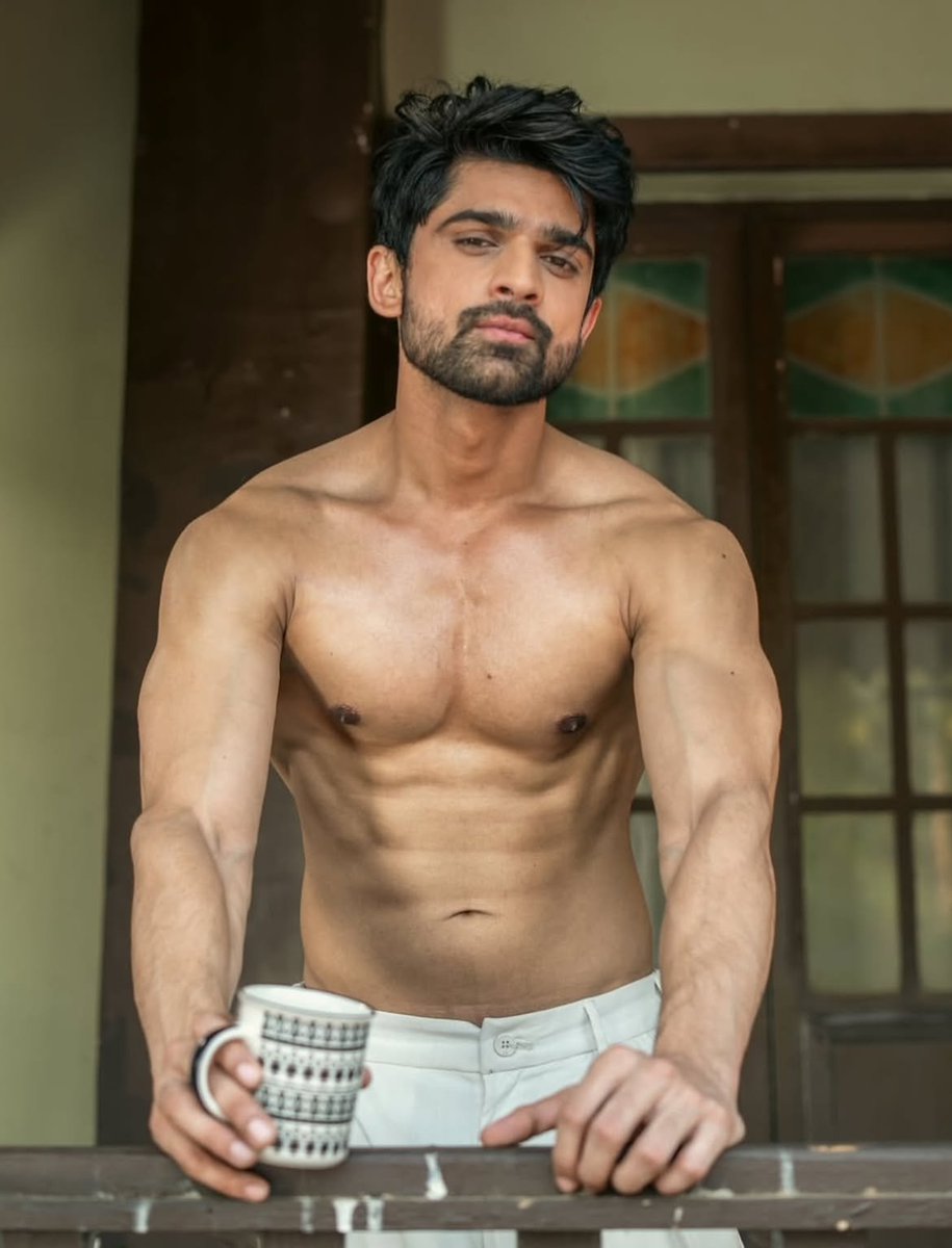 weakforyouu's tweet photo. abhishek kumar. https://t.co/5SQ9otBG8L