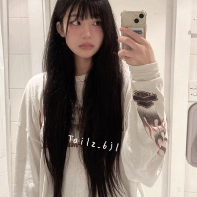 Tailz_6j1's tweet photo. 私の家で一緒にホラー映画見に行きませんか？ https://t.co/CzWDQeVYBv
