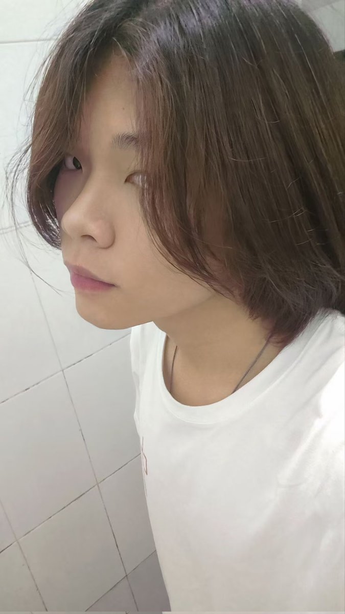 YZ_Miku's tweet photo. 怪自己当初不应该那么冲动。。。 https://t.co/jhkYUx63vK