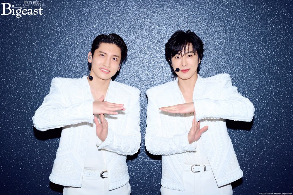 NakamunmunTVXQ's tweet photo. たぶん左じゃなくて右なんだろうなwww https://t.co/9olD6vYQlw