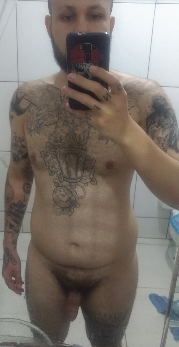 ale_bear_acl's tweet photo. E o ano era 2017… https://t.co/vzBPF0wspu