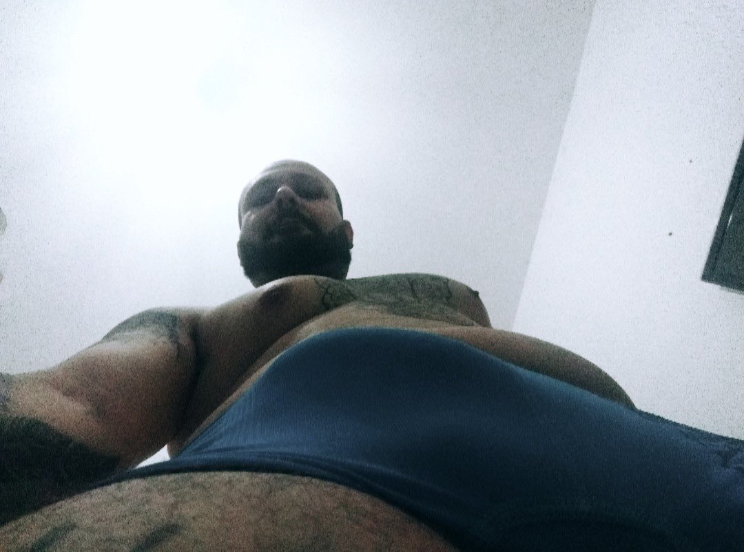 ale_bear_acl's tweet photo. E o ano era 2017… https://t.co/vzBPF0wspu