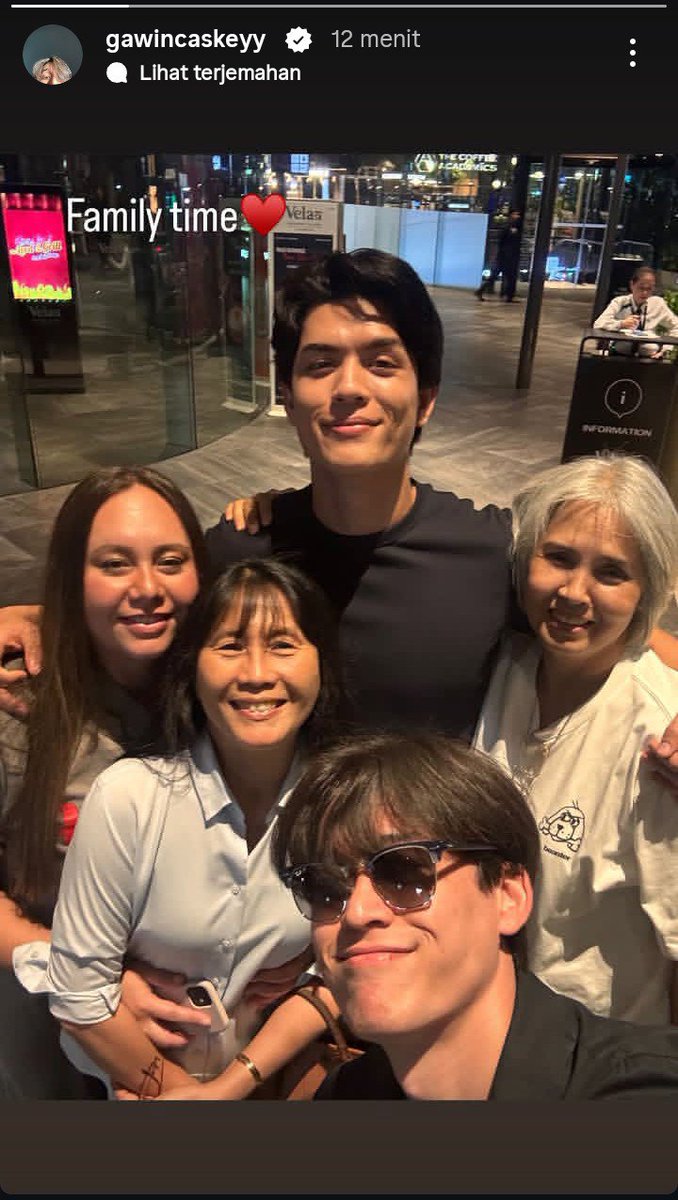 RubyJGPP's tweet photo. OH MY GOD 😭😭😭 FAMILY TIME 

IGS : GawinCaskey 

#JossGawin 
#JossWayar #GawinCaskey https://t.co/vzfUIlxTUn