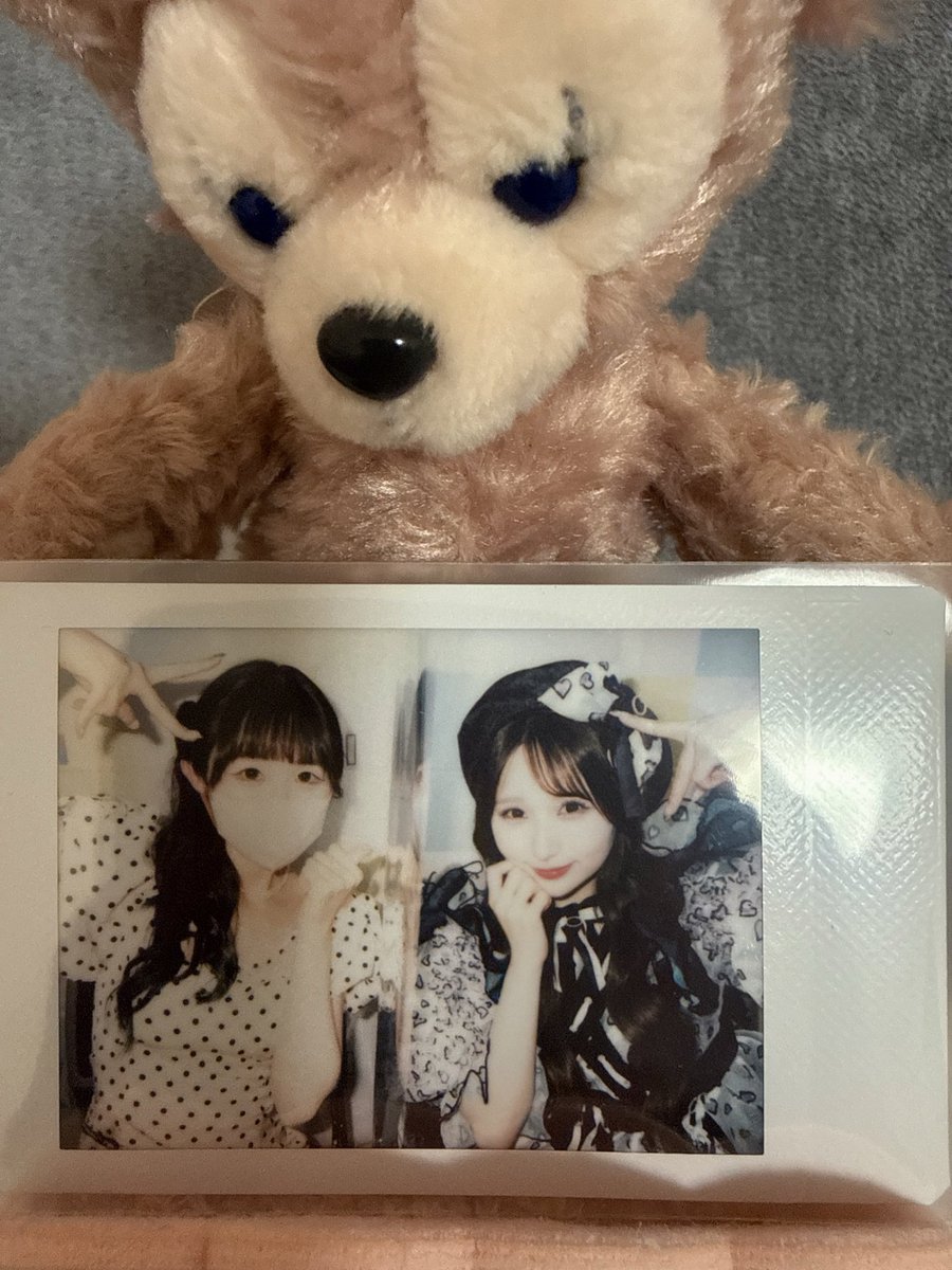425Trai's tweet photo. 6.12有明大特振り返り

きゃんちゅーin my headだし
なちこin my head〜🎶
名札作ったのに忘れたから次回からは絶対つけてく📛
今度お話できたらあだ名つけてもらえるようにするんだっ´т ‧̫ т ̀♡
 #ねえねえなちさん 
 #小川奈々子 https://t.co/BTW7yHdBvx