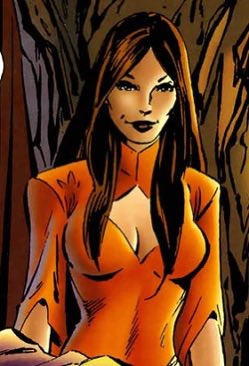 wonderbatgirls's tweet photo. this is not the same character. oh talia I’m so sorry for what they’ve done to you. https://t.co/XJ6wYvAgwL
