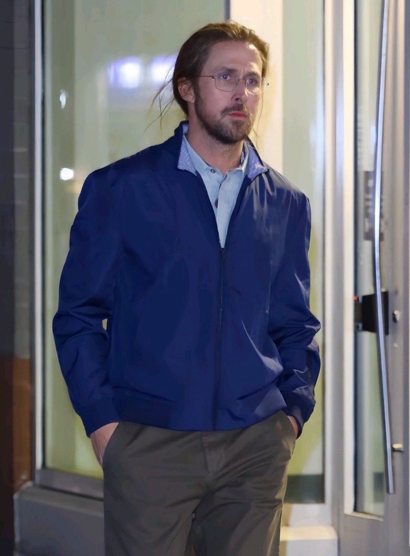 rygosisreason's tweet photo. papyrus ryan gosling please return my calls https://t.co/KBruilm0ob