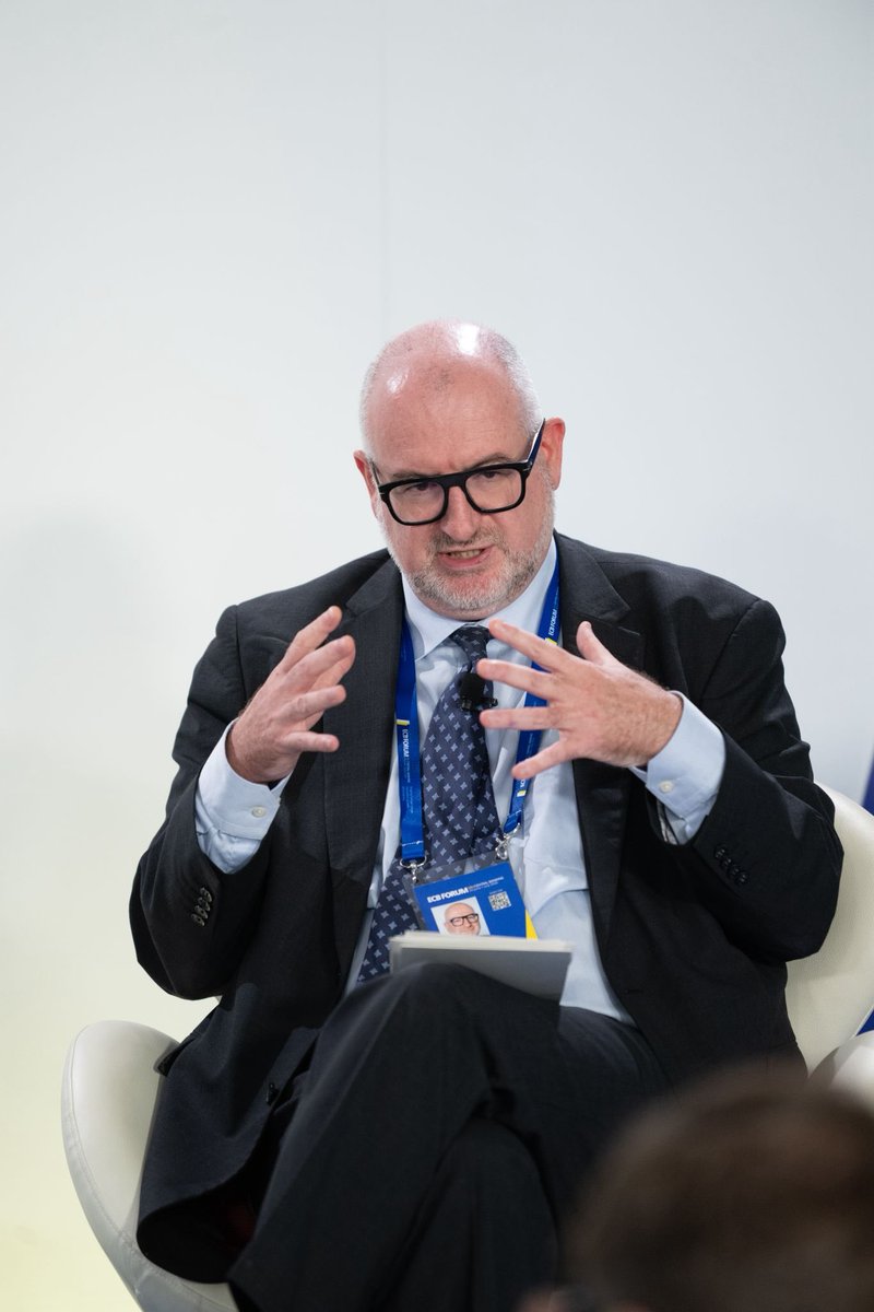 DRedonnet's tweet photo. The panel focussed on what @Trade_EU does as a custodian of the trading system, in the face of both trade policy unpredictability and partial economic fragmentation https://t.co/tc8HVBIlC0