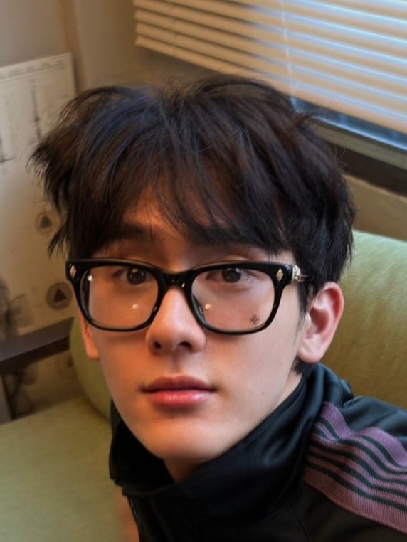 spillthe_t3a's tweet photo. ร่วมโครงการวิ่งแลกแว่น           แว่นที่จะแลก https://t.co/Zz1kxQwTZC
