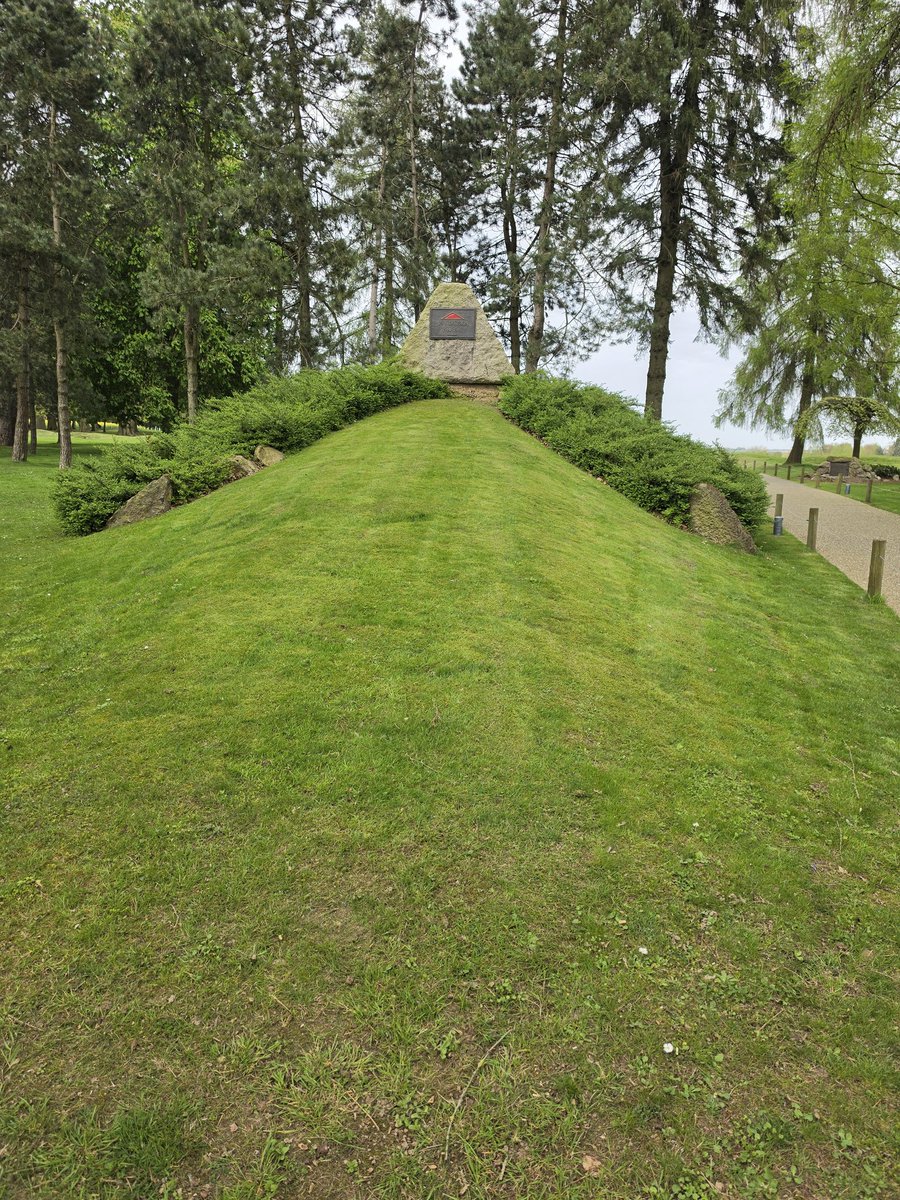 Robista1985's tweet photo. @MarkJCarney From my trip to Beaumont-Hamel about 3 months ago https://t.co/Ur5bLXQ1LQ
