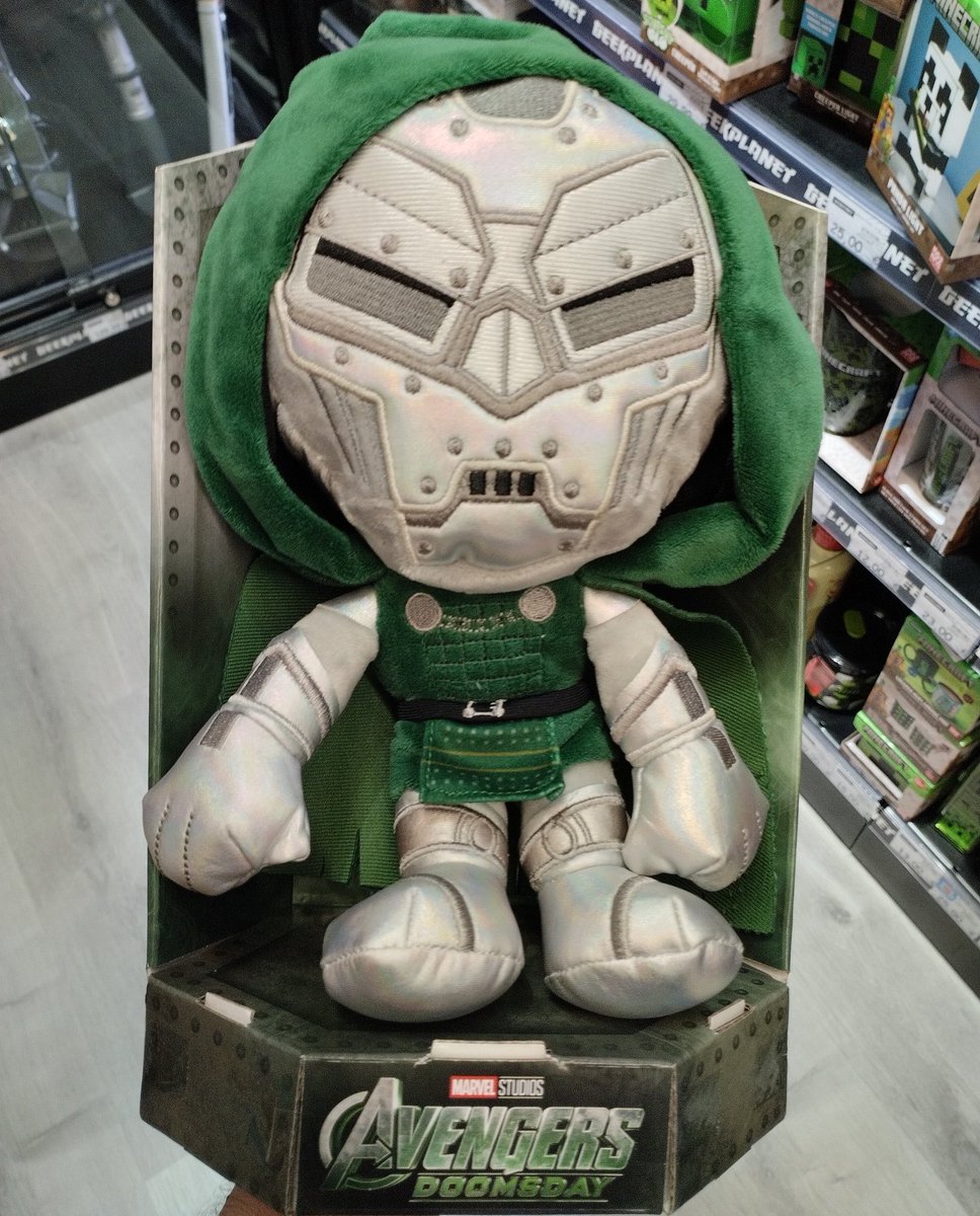 cosmic_marvel's tweet photo. First look at a Doctor Doom plushie for ‘AVENGERS: DOOMSDAY’

(📸: @Fogeleon_X5) https://t.co/7kMeDqTFAG