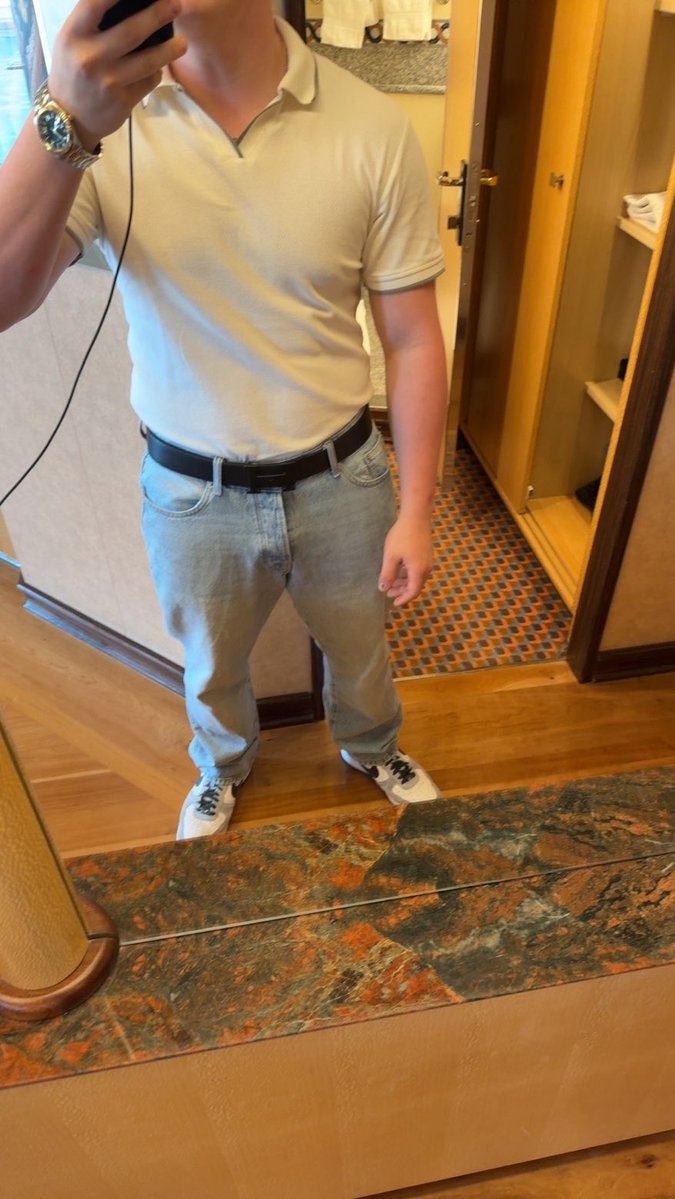bobbymaster22's tweet photo. Nicht jeder hat das Privileg, meine Aufmerksamkeit zu bekommen. Zeig, dass du sie verdienst👑😈💸
#send #alpha #domination https://t.co/T6tqbpJoeo