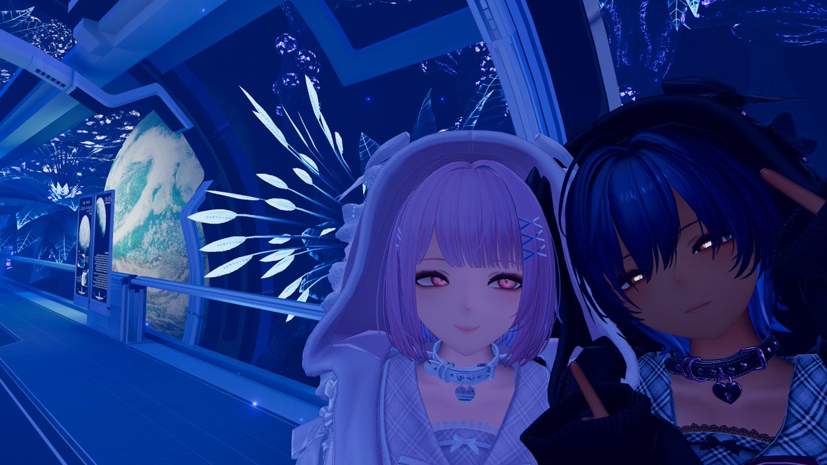 0o_gomadango_o0's tweet photo. 最近public化されて話題の「Project Lost Worlds」で宇宙旅行でーとしてきたっ🌏🚀
終始2人して「すごいねぇ!」と「わぁ!」のスンスン状態ですごく楽しかった!!part2楽しみ♪
#VRChat #VRChat始めました #ProjectLostWorlds https://t.co/mrh0BflAXV