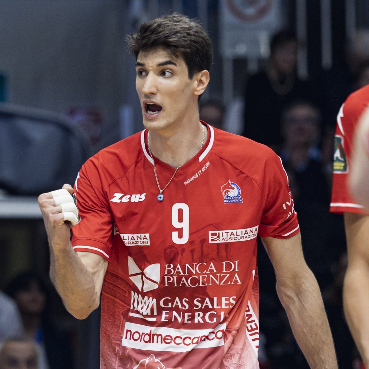 Temmzvolley's tweet photo. 🔥🔥

🇹🇷Galatasaray, Efe Mandıracı transferini bitirdi

📍Bonservis problemleri bugün itibariyle çözüldü ve transfer resmen bitirdi

(@canbedell , @EskiAcikOnline ) https://t.co/o5EZUQLUrf