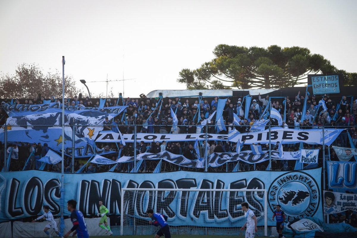 TemperleyOK's tweet photo. 🏟️🩵 EL SÁBADO VOLVEMOS AL BERANGER. 

Este sábado, Temperley recibe a Tristán Suárez desde las 15:30 por la fecha 19. 

👉🏻 Ya podes sacar tus entradas online: https://t.co/hbWsJAP7ya

😎 Recordá que socios y socias con cuota al día no abonan popular e ingresan sin cargo. https://t.co/XWjehzUhsx