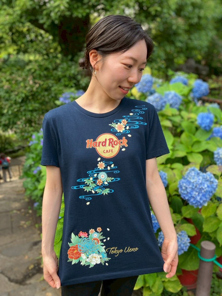 KIMONO TEE NAVY 🎸💙 さらっとした肌触りで、暑い季節でも快適な着
