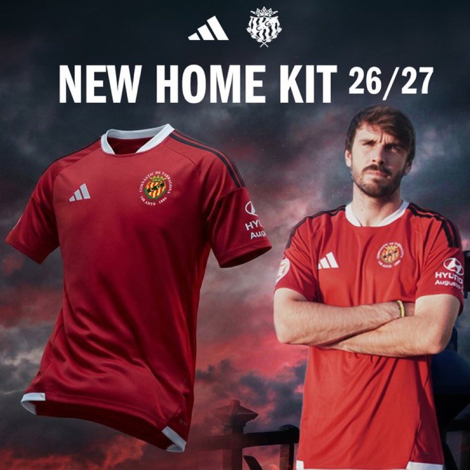 MurciaConLimon's tweet photo. Salir de Adidas ha sido la mejor jugada Del Real Murcia en años: 

Joma:
- camisetas personalizadas.
- escudo bordado.

Adidas: 
- camiseta de 15€ en el Amazon con pegatinas. https://t.co/pjovRm41BV