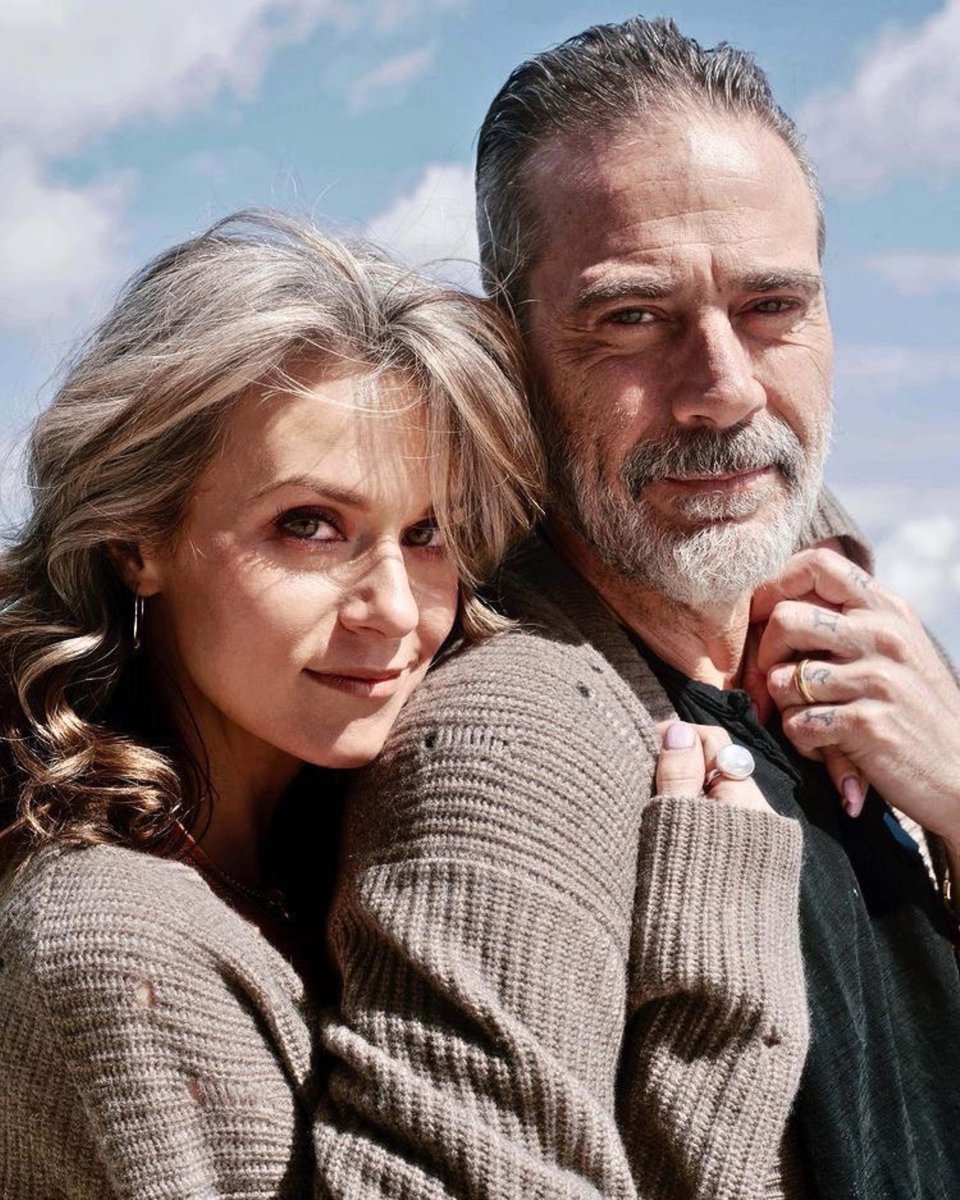 PortalJeffreyBR's tweet photo. Happy Birthday Hilarie Burton Morgan!! ❤️

Wishing her a new year filled with good health, happiness, exciting new opportunities, and countless unforgettable moments with the people she loves. https://t.co/8XvgBkCTGQ