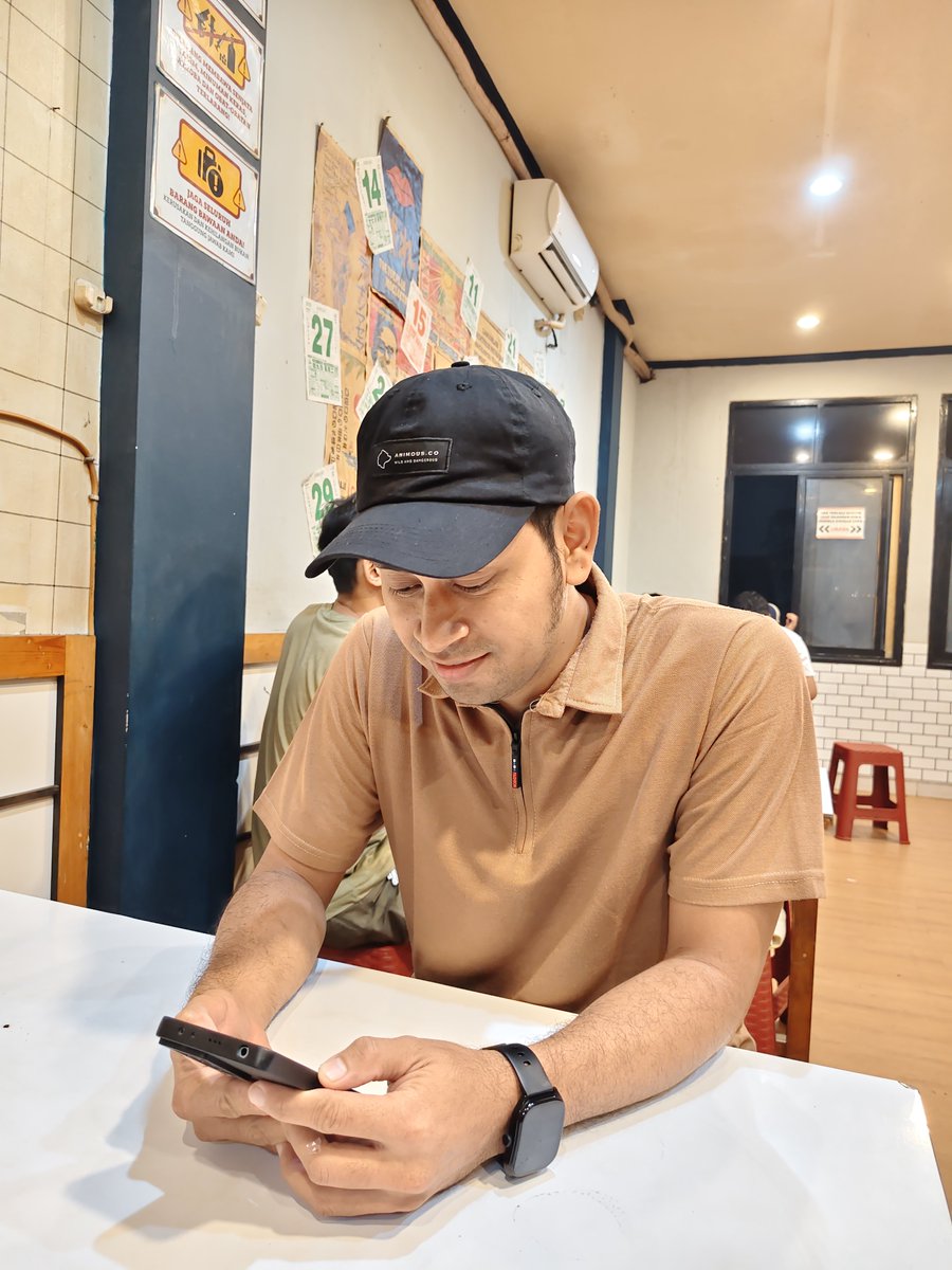 yyyavocado's tweet photo. abis makan Bebek padahal, diajak nge–mie diwarkopp kok ngga nolak. Dasar aku https://t.co/hwqWl7L0Sh