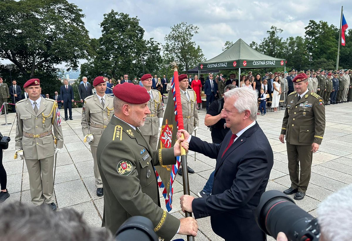 CzDefence tweet picture