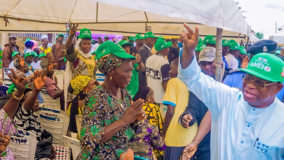 OyebamijiBola's tweet photo. Today, I had the honour of joining our party leaders, stakeholders, and faithful members of the All Progressives Congress (APC) to celebrate a distinguished progressive, Senator Ajibola Basiru (SRJ), on the occasion of his birthday and the empowerment programme organised to support selected dedicated party members across the 332 political wards of Osun State.

The initiative reflects our shared commitment to strengthening the party from the grassroots and recognising the invaluable contributions of members whose loyalty and sacrifices continue to sustain our progressive ideals. Empowering our people remains one of the surest ways to deepen our connection with the electorate and build a stronger, more united APC.

I congratulate Senator Ajibola Basiru on this remarkable milestone and commend his unwavering dedication to the growth of our great party. May Almighty Allah continue to grant him good health, wisdom, and greater opportunities to serve our party, Osun State, and Nigeria.

Together, we will continue to work for a united, stronger, and victorious APC.