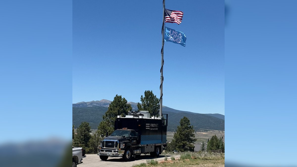 FirstNet, Built with AT&T tweet media