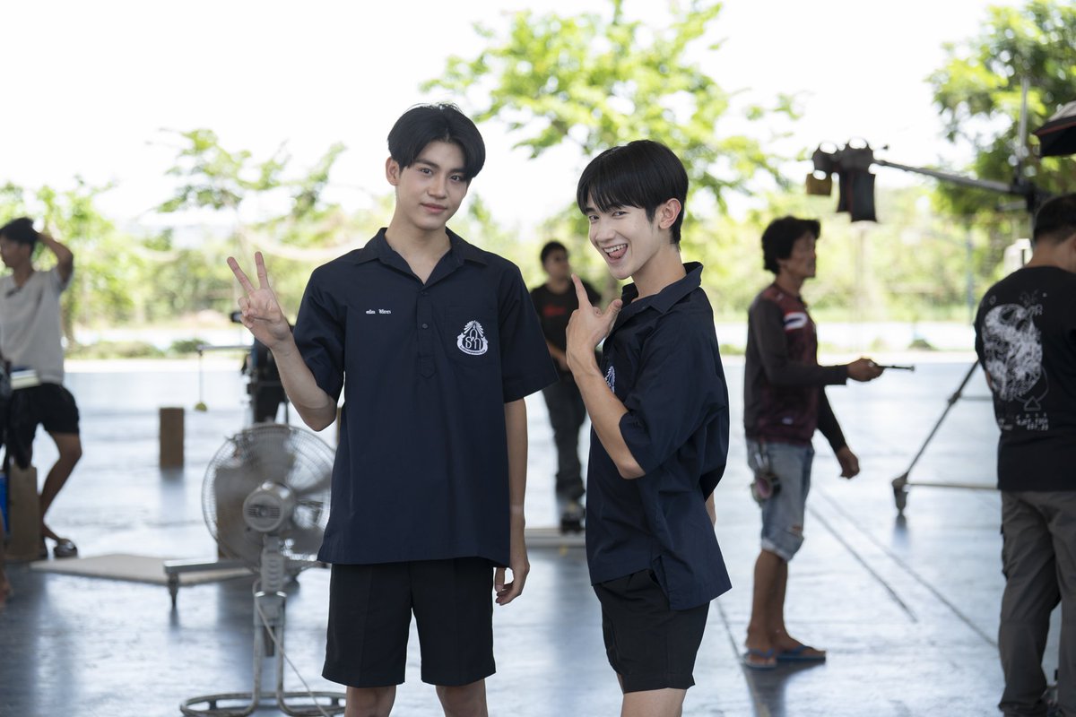 WhenOrangesFall's tweet photo. จบแล้วค้าบ #WhenOrangesFallEP8 ส้มอีพีนี้บอกเลยว่าหวานมากกกก ดูแล้วไม่มีน้ำตาลตกแน่นอน เพราะเติมหวานกันเต็มลิมิตเลยล่ะ แล้วสัปดาห์หน้ามาติดตามกันต่อว่ารสชาติของส้มจะเป็นยังไง!!!😊✨

แก๊งส้มคนไหนที่พลาดสามารถมาสนุกย้อนหลังทางแอป oneD ตอนนี้ได้เลยน้าา🍊💨 
@almondsleepp @___progresss___ @Kktken_Lim @tananloh_ @justinmmoir @keatonnst