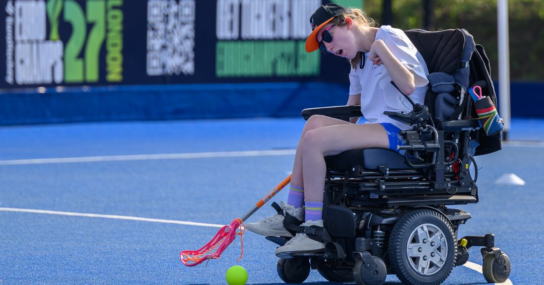 LeeValleyHTC's tweet photo. A brilliant celebration of inclusive hockey 🏑

Our Flyerz Festival welcomed 34 participants from nine clubs, supported by eight coaches with a disability.

We also welcomed 80 young people from five schools, experiencing England hockey and the venue for the first time! https://t.co/nuLHiGyGXj