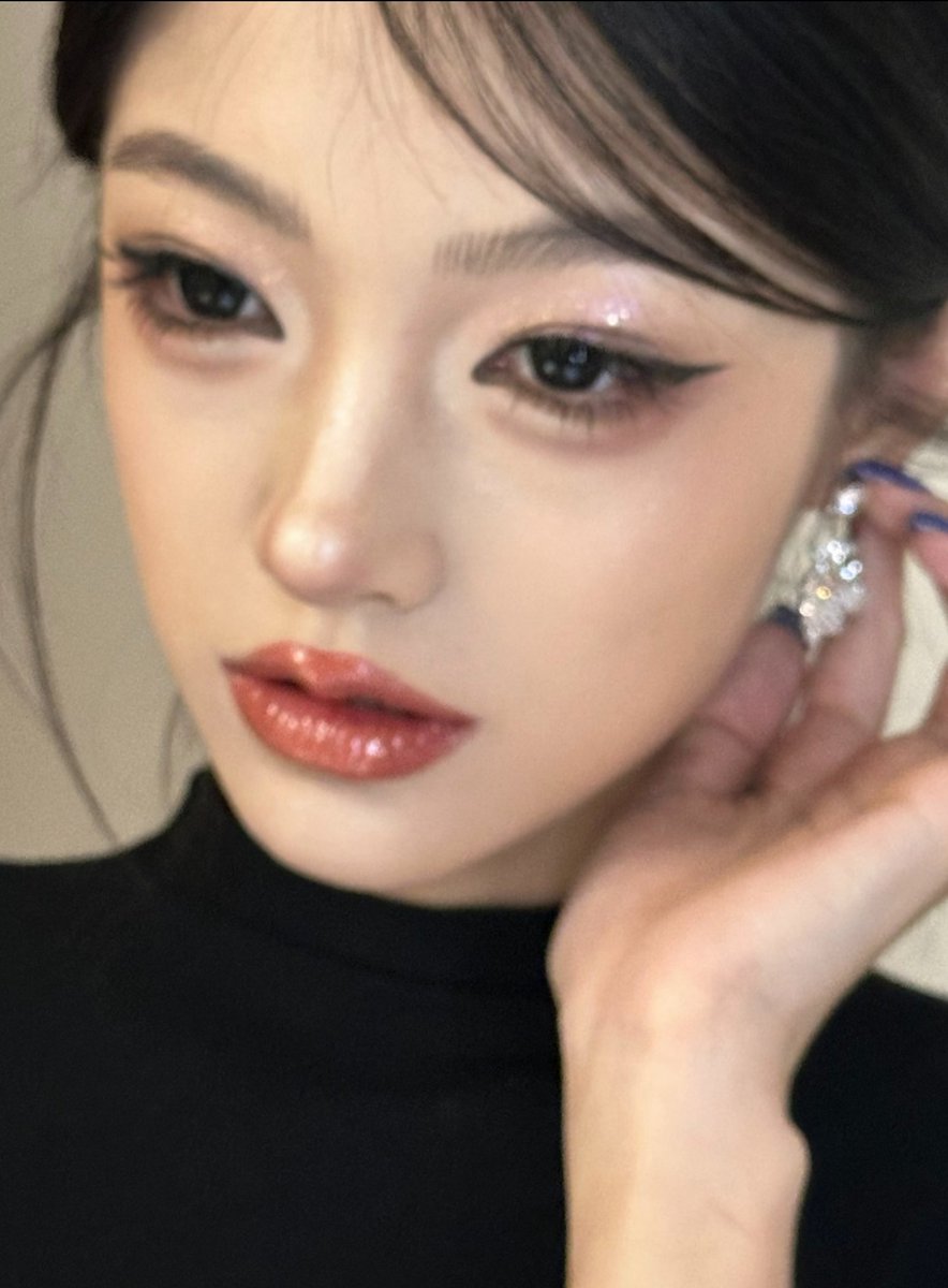 ma_ce51381's tweet photo. 极致的爽感！啊啊啊啊！！！！
＃油脸 ＃盯射 ＃女王 ＃榨精脸 https://t.co/4SZ2mg9kRZ