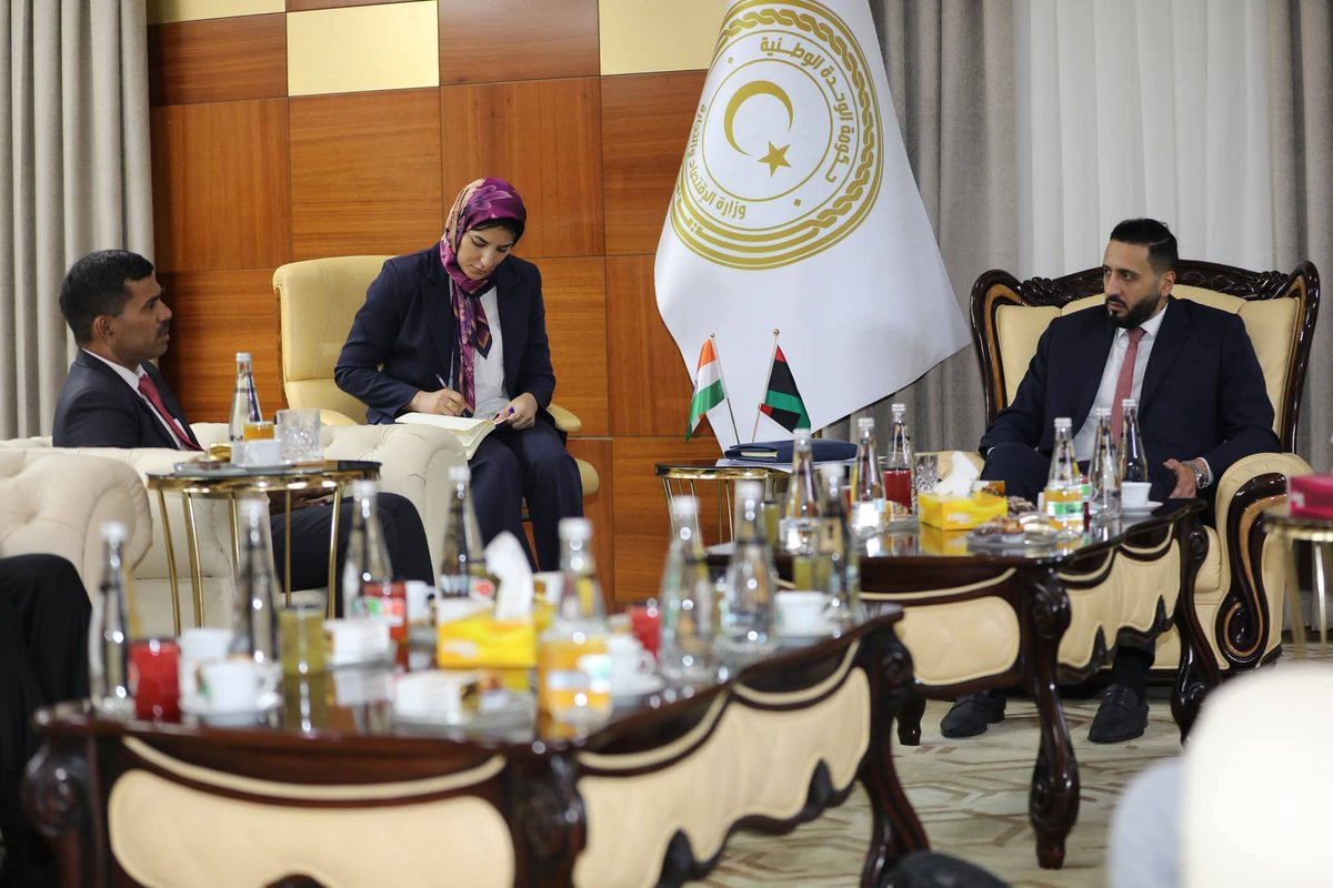 Indiainlibya's tweet photo. Minister of Economy and Trade in the Government of National Unity, State of Libya H.E. Dr. Suhail Abu Shiha received the Indian delegation led by Joint Secretary (West Asia North Africa) in the Ministry of External Affairs and held wide ranging discussions on further strengthening bilateral cooperation in trade, investment, mining, energy, IT as well as Digital Public Infrastructure sectors. 
@MEAIndia @DrSJaishankar
@Mofa_Libya