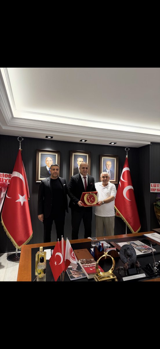 mahmutgull01's tweet photo. Ziyaretlerinden dolayı Taş Medreseli Abdurrahim Gül Amcama , Veysel Hasan Gül ,Bilal Gül ,Kübra Gül ,Bora Sarıöz e teşekkür ederim. https://t.co/PtzBf3xMNL