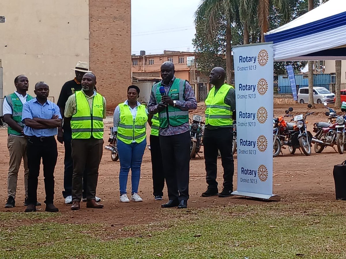 RCTKira's tweet photo. Today, we proudly stood alongside our Rotary family in launching the Enhancing Road Safety in Uganda Flagship Initiative.

Together, we're advocating for safer roads, responsible road use, and communities where everyone gets home safely.

#RotaryEyamba #CreateLastingImpact https://t.co/pjSOKDbbbd