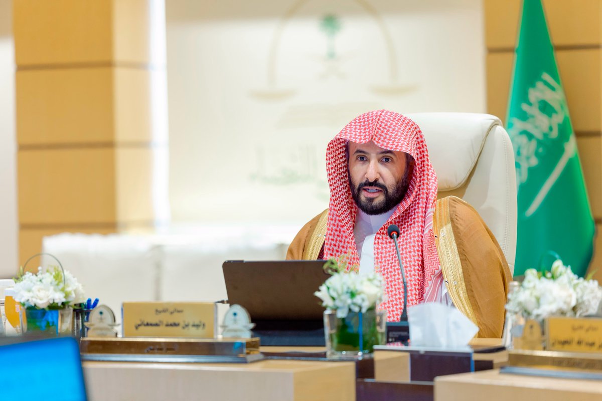 OKAZ_online's tweet photo. المجلس الأعلى للقضاء يناقش تطوير الحوكمة القضائية ورفع كفاءة العمل المؤسسي

✍️عدنان الشبراوي @adnanshabrawi 
للاطلاع على التفاصيل: 
https://t.co/iOQyhmxLzU https://t.co/Mc33zW28d9