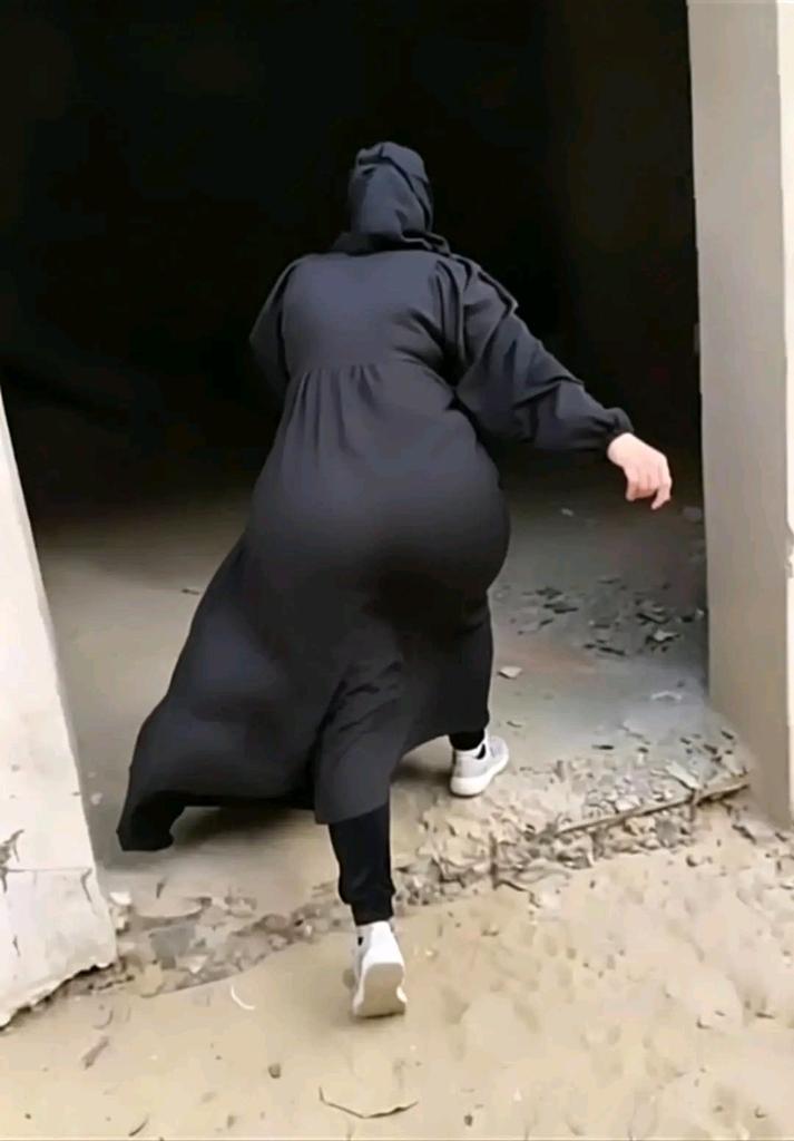 صنعانيه محرومه tweet media